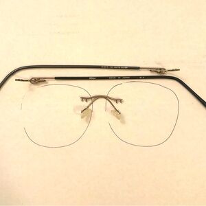 Nikon rimless 3 pc mounting